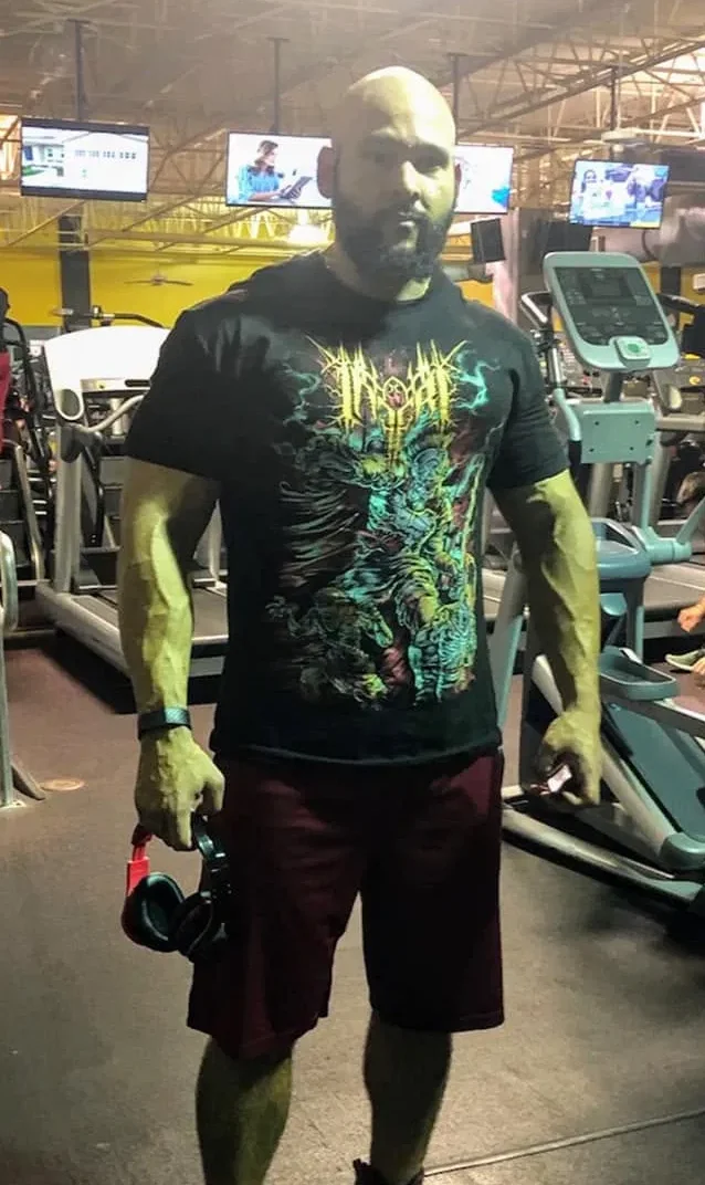 Giuseppe Vulpetti training in the gym